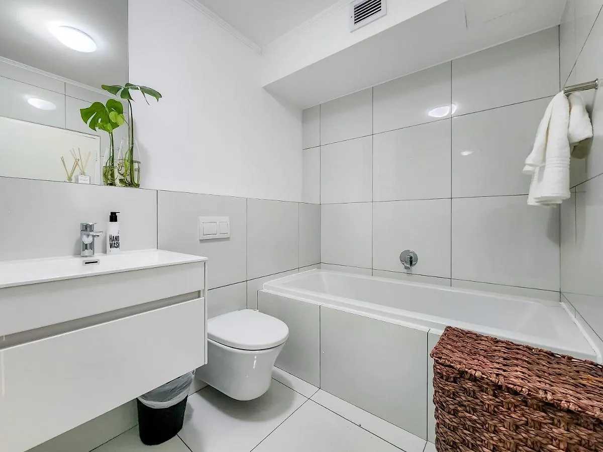 Pool, Gym, Self Check-In,Parking Apartment Cape Town