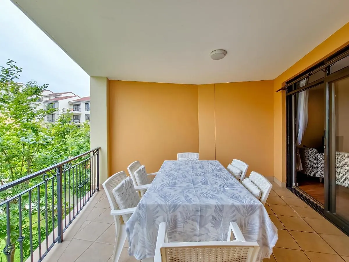 Pool, Gym, Self Check-In,Parking Apartment Cape Town