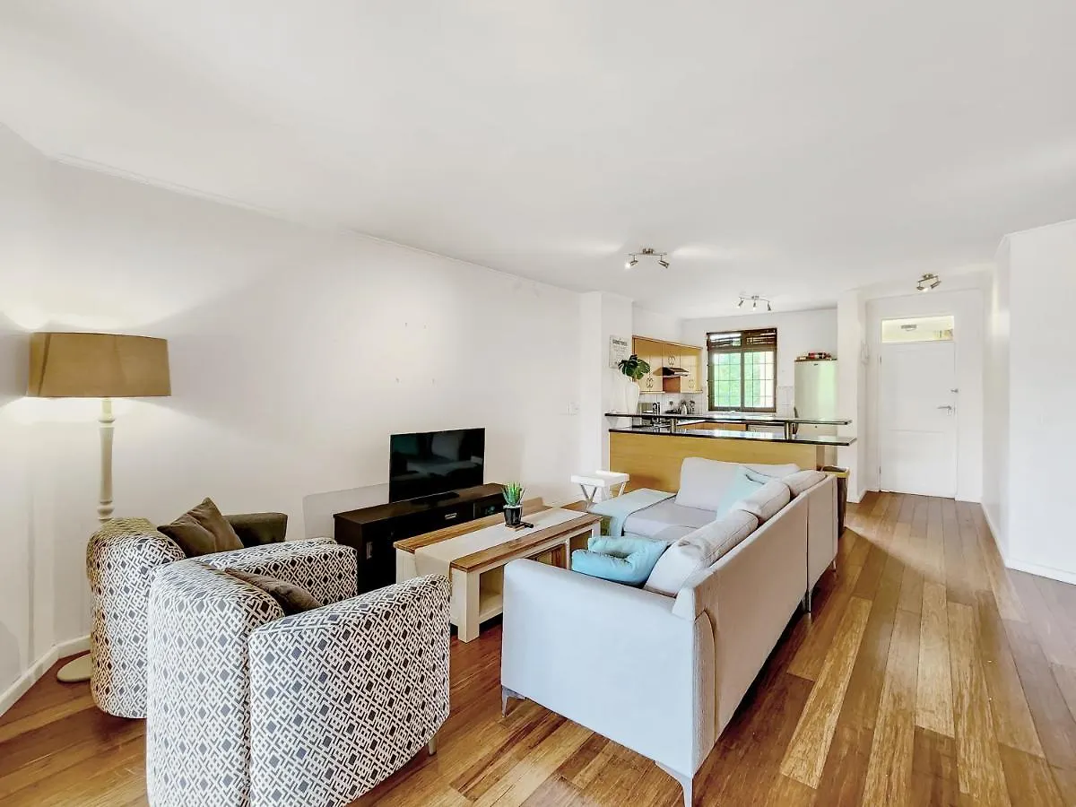 Pool, Gym, Self Check-In,Parking Apartment Cape Town